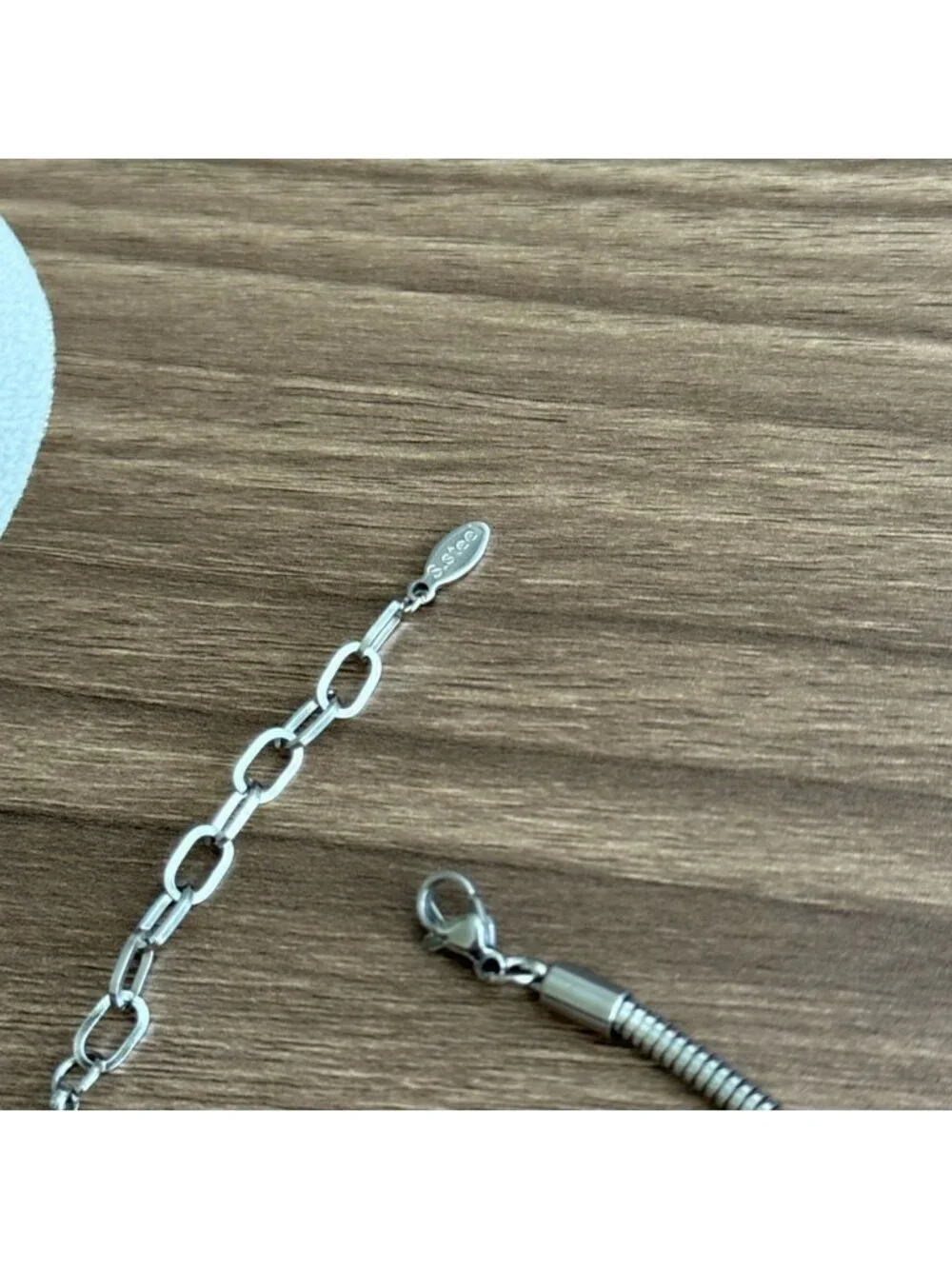 Elegant Silver Bracelet Q71